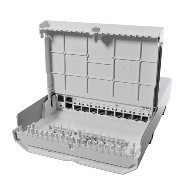 MikroTik netFiber 9 outdoor ruter sa 4xSFP+ / 5xSFP / 1xGbE LAN / WAN port, VPN/ firewall/ bandwith/ load balance, PoE in & out 18-57V, ARM v7 CPU 800MHz, 256MB RAM, temp. -40C-70C, RouterOS L5