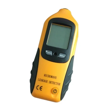 Kalibracija: 2450MHz Opseg merenja: 0 - 9.99mW/cm² Upozorenje: 5mW/cm² Tačnost: ±1dB Karakteristike: - Digitalni LCD ekran sa pozadinskim osvetljenjem - MIN/MAX prikaz podataka i DATA HOLD funkcija - Visoka osetljivost, velika pouzdanost i velika preciznost - Nije potrebna rekalibracija - U slučaju velikog curenja u opasnim zonama uređaj će se oglasiti zvučnim signalom i crvenim svetlom koje trepće Napajanje: 1 x 9V baterija (ne isporučuje se uz uređaj) Dimenzije: 125 x 50 x 30mm Masa: 78g