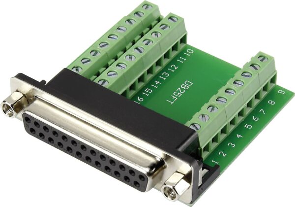 D-SUB uticnica 90 stepeni. stubovi: 15 srafova Tru ComponentsDSUB25F-27TB