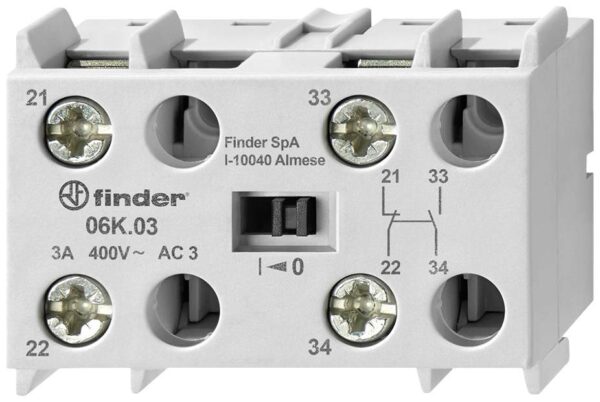 Blok pomocnog prekidaca, 2 NO kontakta i 2 NC kontakta 2 A (400 V - AC 15), moze se mehanicki pricvrstiti na industrijske kontaktore serije 6K.04 Finder 06K.06 pomocni prekidac 2 NO, 2 NC 2 A Pogodno za brendove (releje): Finder