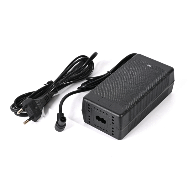 Punjač za električni trotinet Xiaomi 4 Pro/5 Pro, 53.6V 2.0A