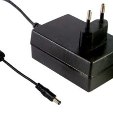 Univerzalni punjač AC/DC adapter 18V 1A