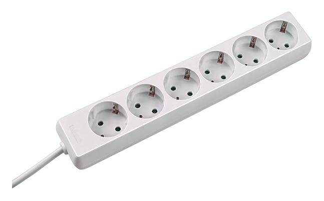 Bachmann 381.141S razdelnik - produzni kabl 6x 1.50 m 250 V 2.500 W IP20 crna