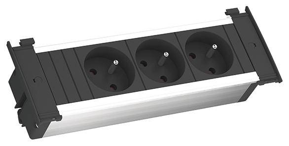Bachmann 1839703 razdelnik - produzni kabl 3x 2.00 m 250 V 3.680 W IP20 aluminijum, crna